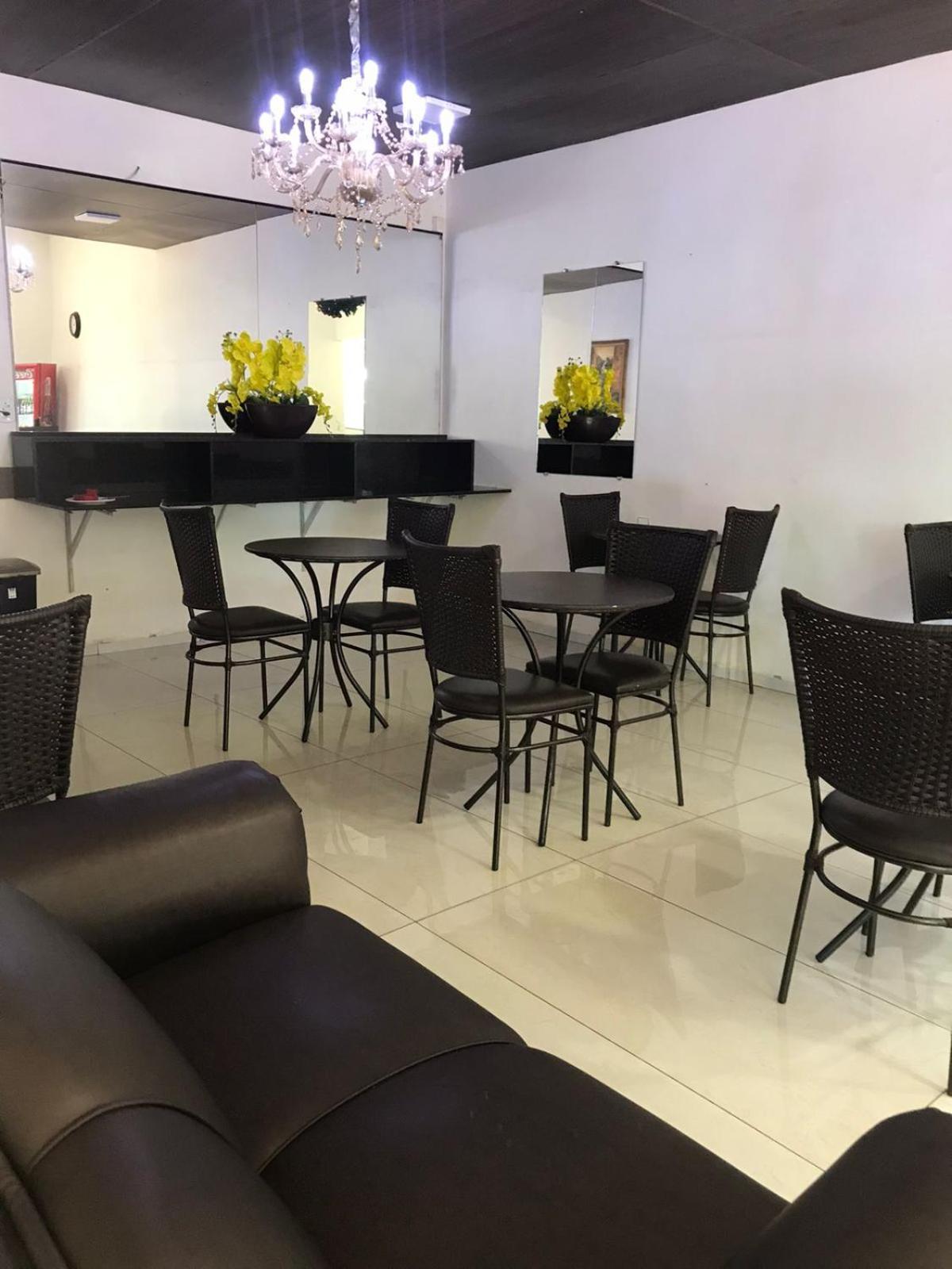 Hotel Vila Real Dourados Buitenkant foto